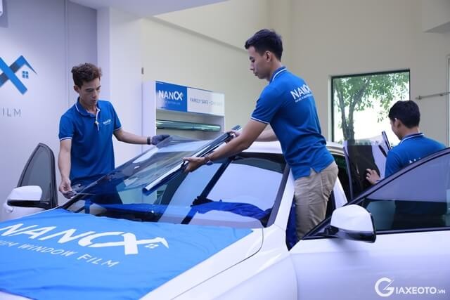 Phim-cach-nhiet-xe-o-to-NanoX