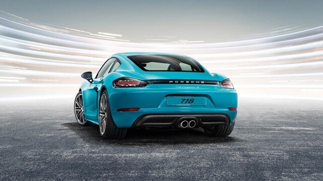 Porsche-718-Cayman-S-duoi-xe