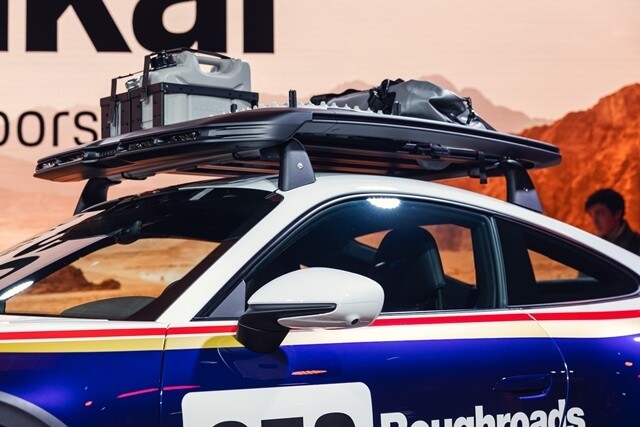 Porsche-911-Dakar-baga