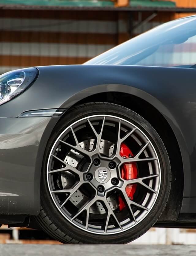 Porsche-911-Targa-la-zang