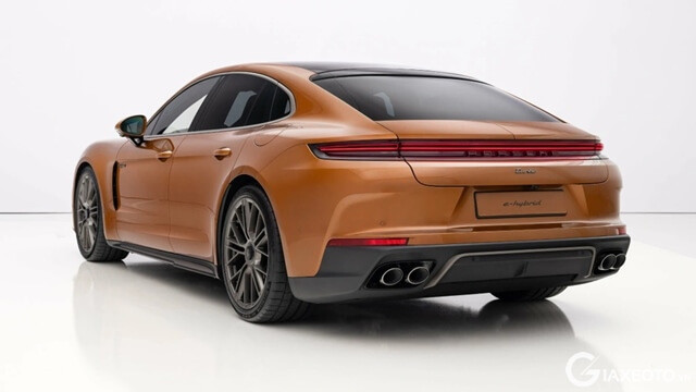 Porsche-panamera-the-he-moi-ra-mat