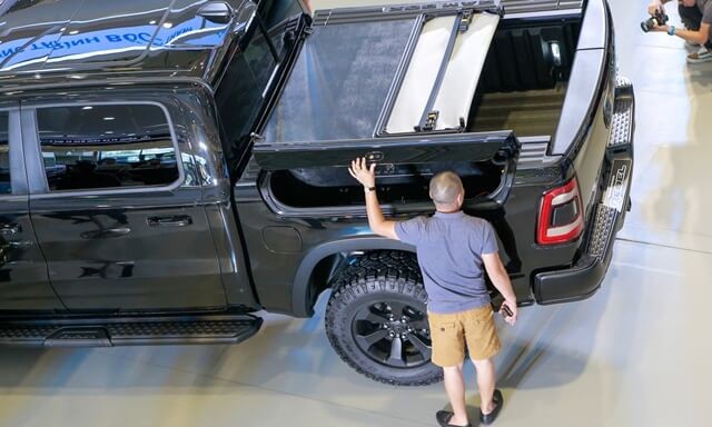 Ram-1500-Rebel-thung-xe