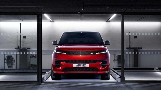 Range-Rover-Sport-2023-dau-xe