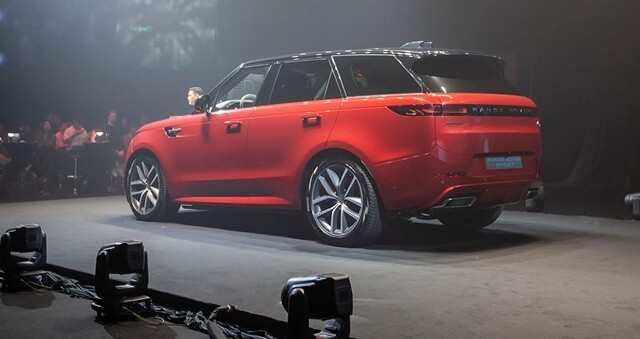 Range-Rover-Sport-hong-xe