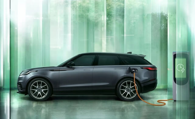 Range-Rover-Velar-2025-sac-pin