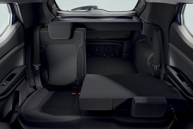 Renault-Kiger-khoang-hanh-khach