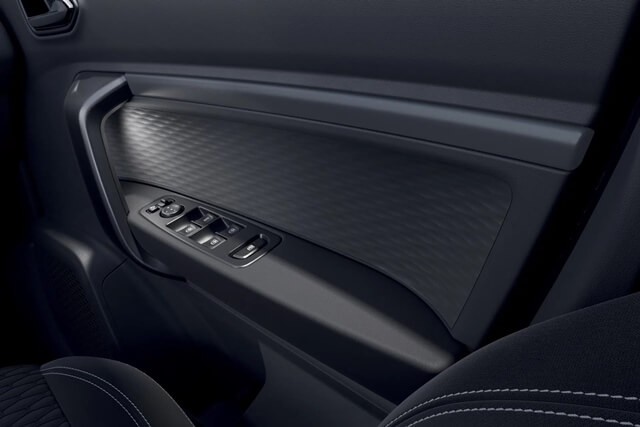 Renault-Kiger-tay-nam-cua