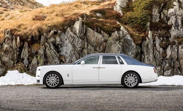 Rolls-Royce-Phantom-8-2020-co-gi-khac