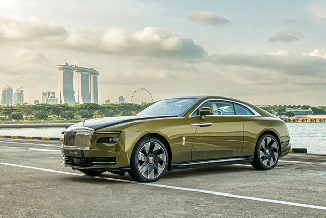 Rolls-Royce-Spectre-tong-the-ngoai-that
