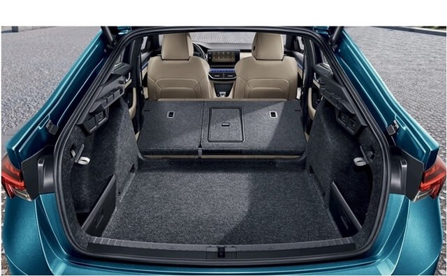Skoda-Octavia-khoang-hanh-ly-khi-gap-hang-ghe-thu-2