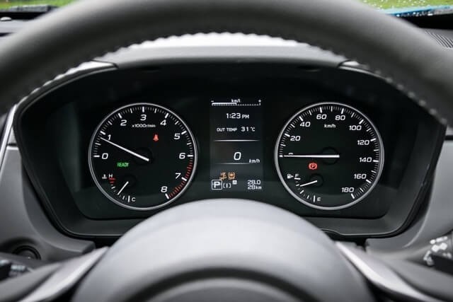 Subaru-Crosstrek-dong-ho