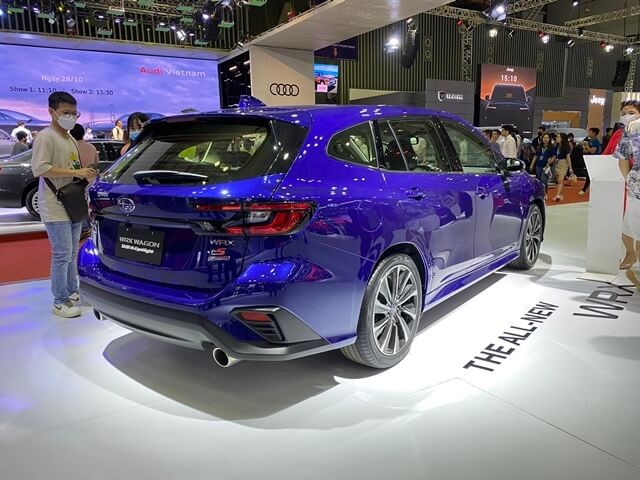 Subaru-WRX-Wagon-hong-xe