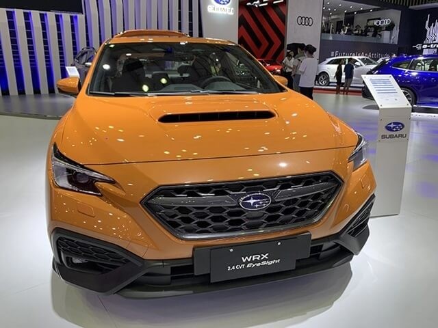 Subaru-WRX-dau-xe