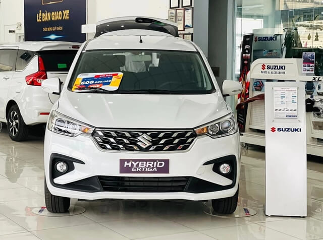 Suzuki-Ertiga-hybrid-tong-the-ngoai-that