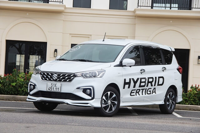 Suzuki-Ertiga-tong-the-ngoai-that