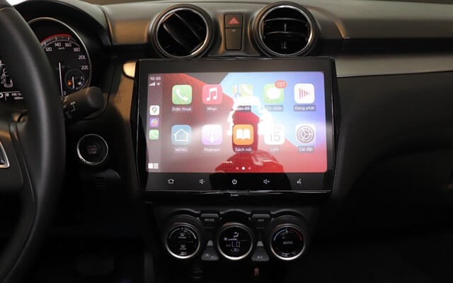 Suzuki-Swift-2023-man-hinh-giai-tri