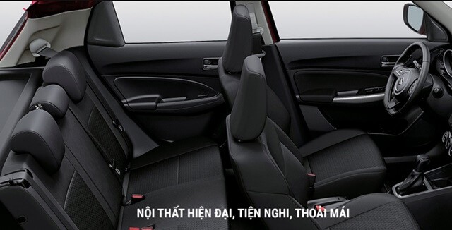 Suzuki-Swift-cabin