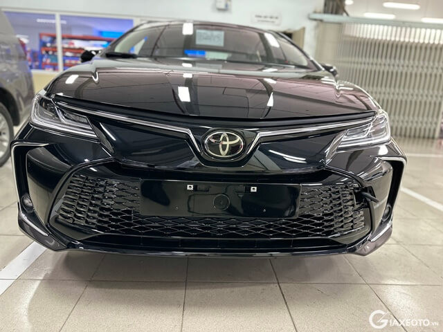 Toyota-Altis-facelift-dau-xe