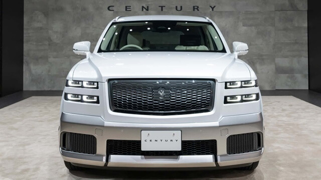 Toyota-Century-thiet-ke-dau-xe