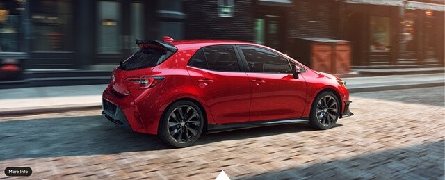 Toyota-Corolla-Hatchback-gia-xe