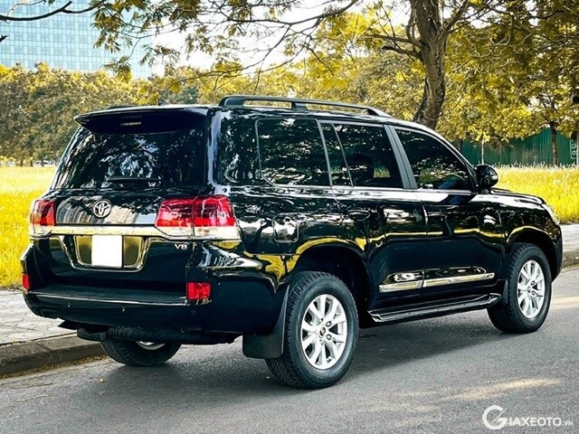 Toyota-Land-Cruiser-2019-hong-xe