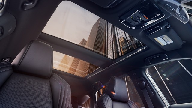 Toyota-Venza-cua-so-troi