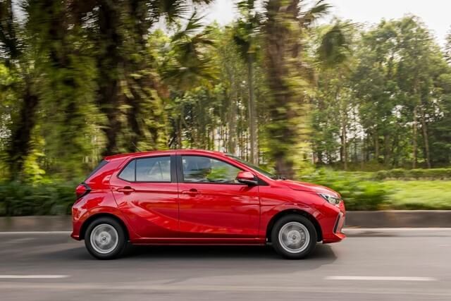 Toyota-Wigo-the-he-moi-van-hanh