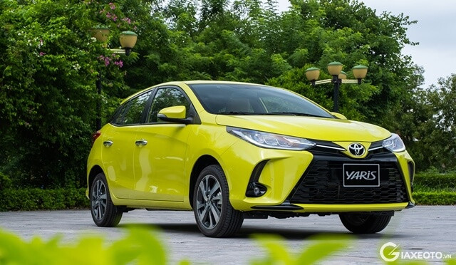 Toyota-Yaris-tai-viet-nam-ngoai-that