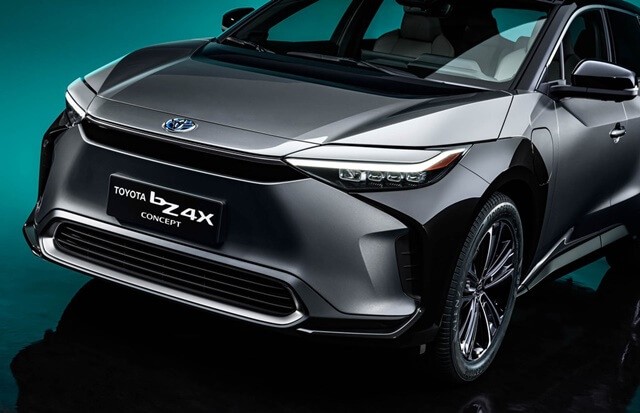 Toyota-bz4X-concept-dau-xe