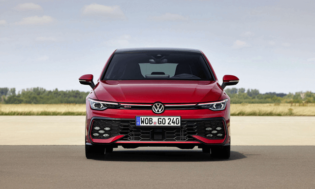 Volkswagen-Golf-dau-xe