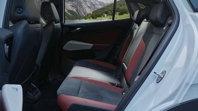 Volkswagen-ID-5-khoang-hanh-khach