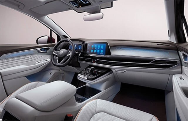 Volkswagen-Talagon-khoang-lai