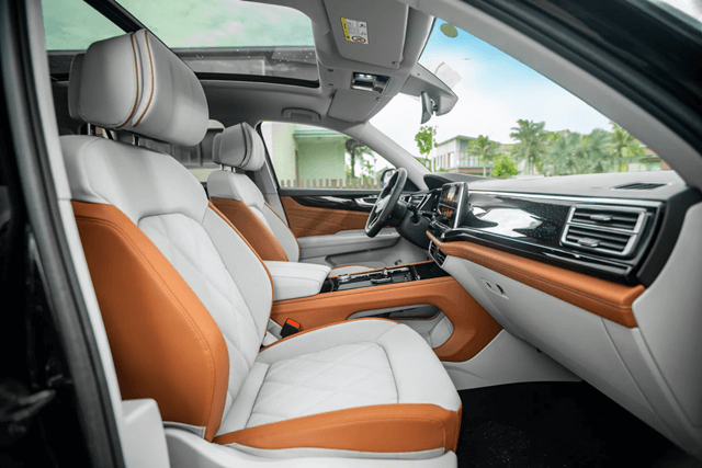 Volkswagen-Teramont-President-hang-ghe-dau