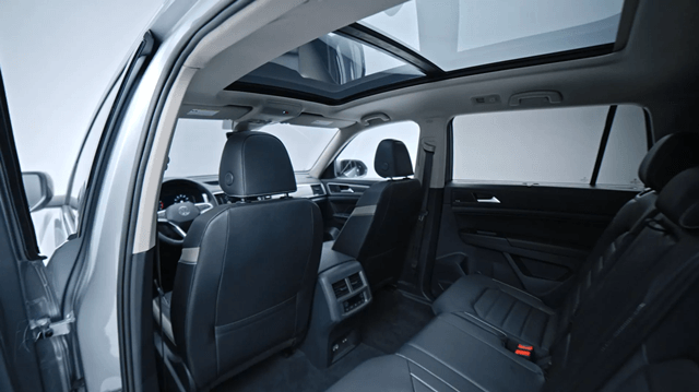 Volkswagen-Teramont-khong-gian-khoang-hanh-khach