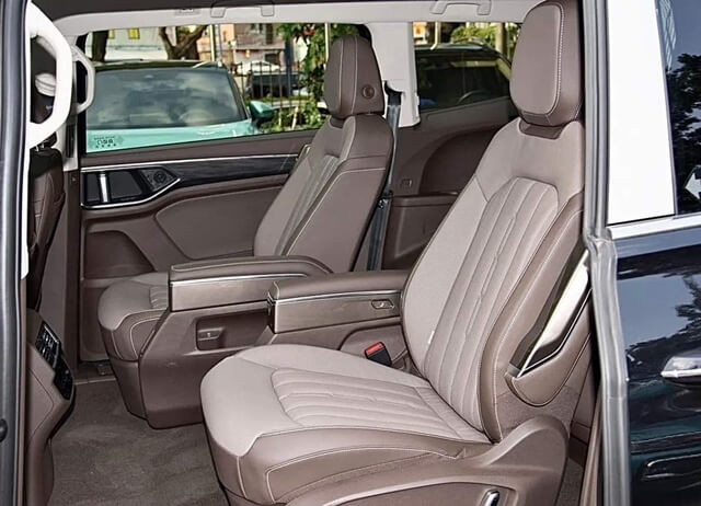 Volkswagen-Viloran-hang-ghe-thu-2