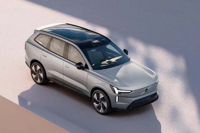 Volvo-EX90-ngoai-that-tu-tren-xuong