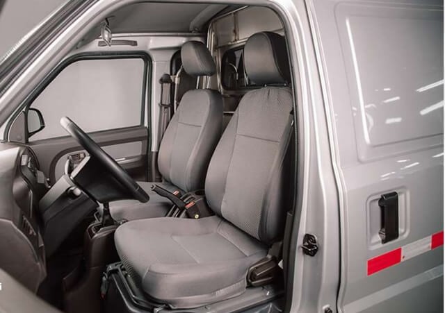 Wuling-Brilliance-Van-khoang-lai