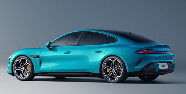 Xiaomi-SU7-phan-hong-xe