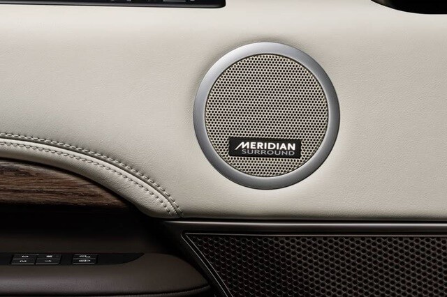 am-thanh-xe-land-rover-discovery