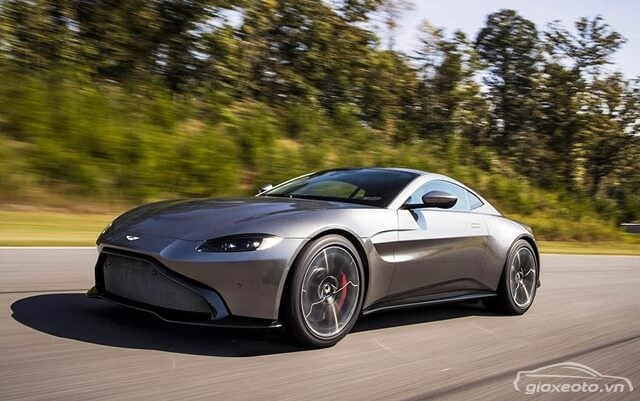 aston-martin-vantage-gia-bao-nhieu
