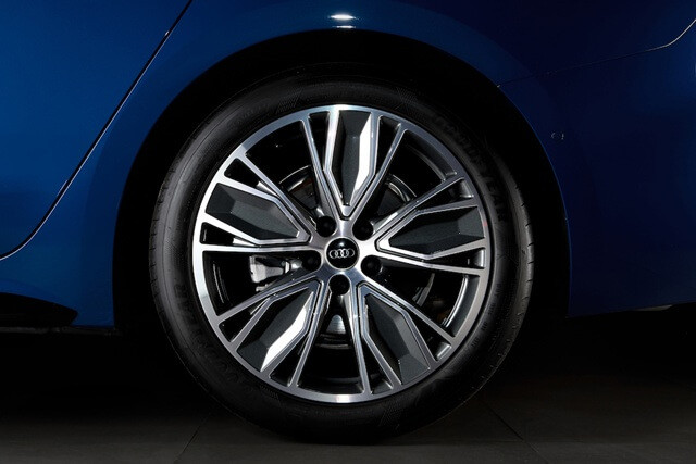 audi-a5-la-zang