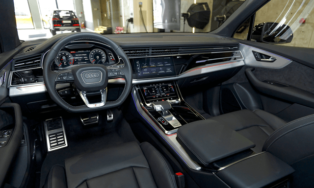 audi-q7-khoang-lai