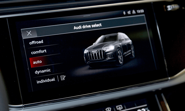 audi-q7-man-hinh-thong-tin-giai-tri