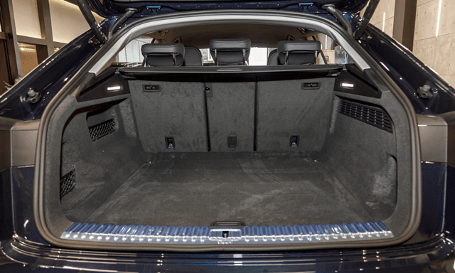 audi-q8-khoang-hanh-ly