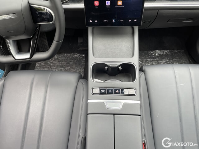 be-trung-tam-xe-jaecoo-j7-phev