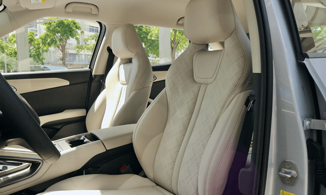 byd-atto-2-hang-ghe-dau