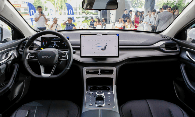 byd-seal-5-khoang-lai