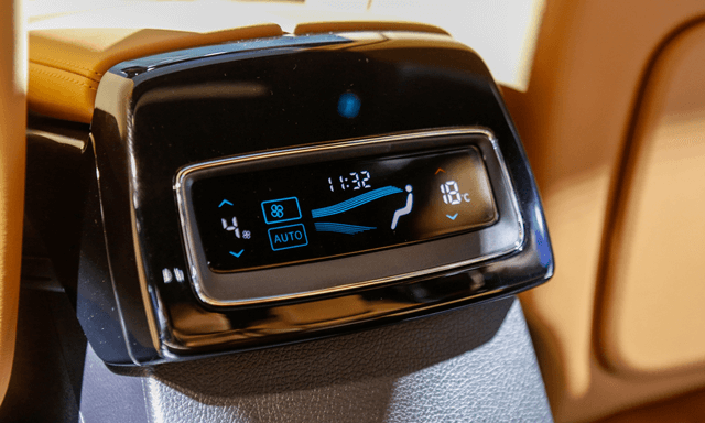 byd-sealion-8-cua-gio-dieu-hoa