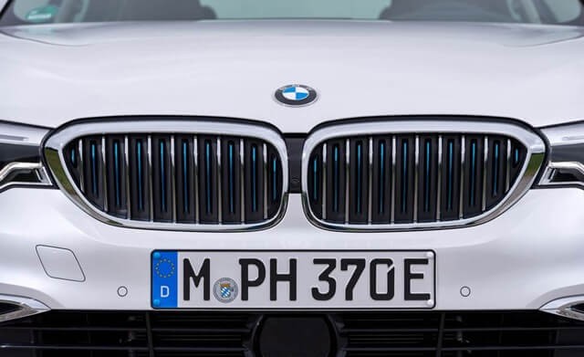 calang-xe-BMW-530e-plug-in-hybrid