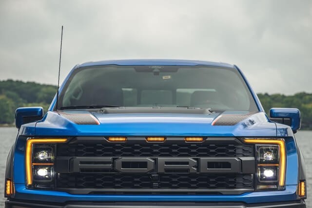 calang-xe-ford-f150-raptor